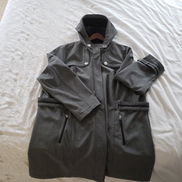 EUC ☔Jessica 3x Rain Jacket - Picture 4 of 11